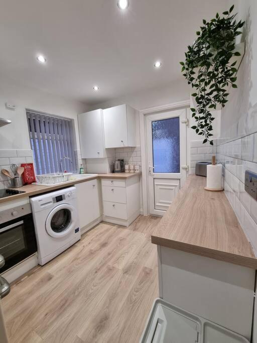 Holiday home Cosy Modern House